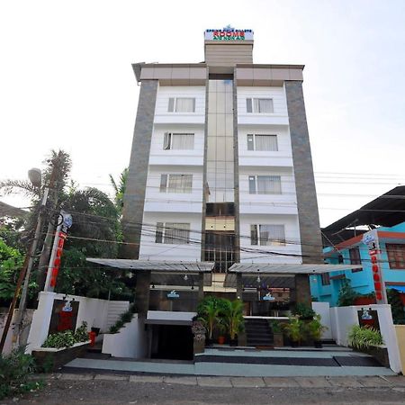 Spring Field Billets Hotel Kochi Exterior foto